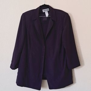 Jessica London, business suit, skirt/jacket. Color purple women's petite.